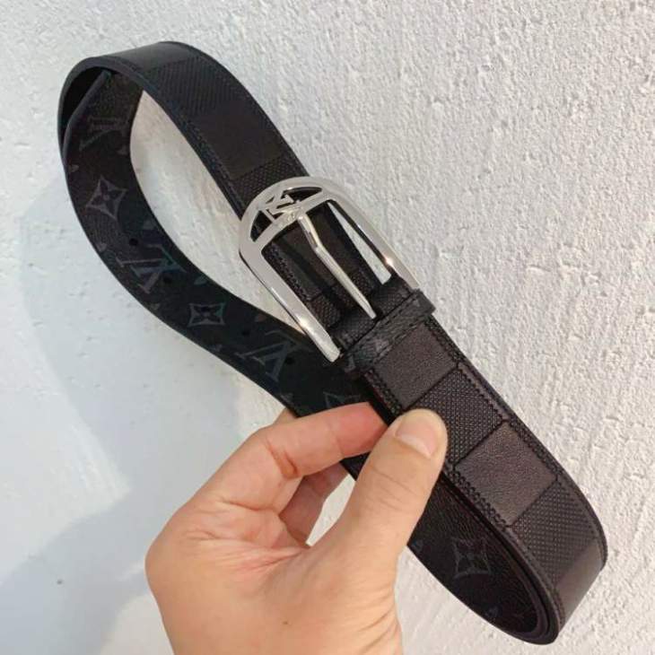 Picture of Louis Vuitton Belts _SKUfw219549559fw